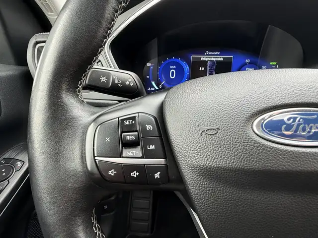 Ford Kuga view 13