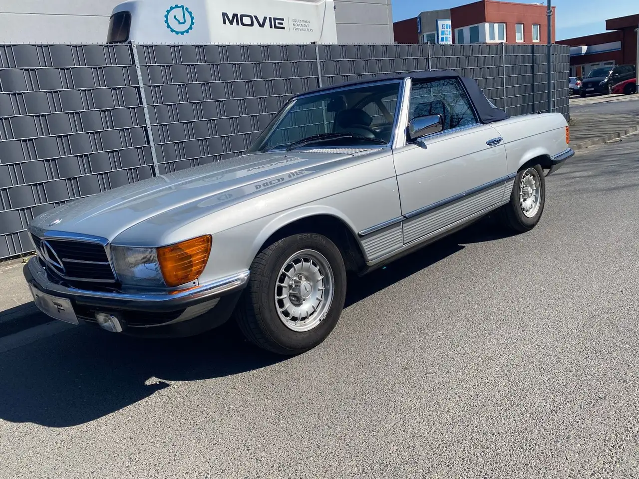 Mercedes-Benz SL 280