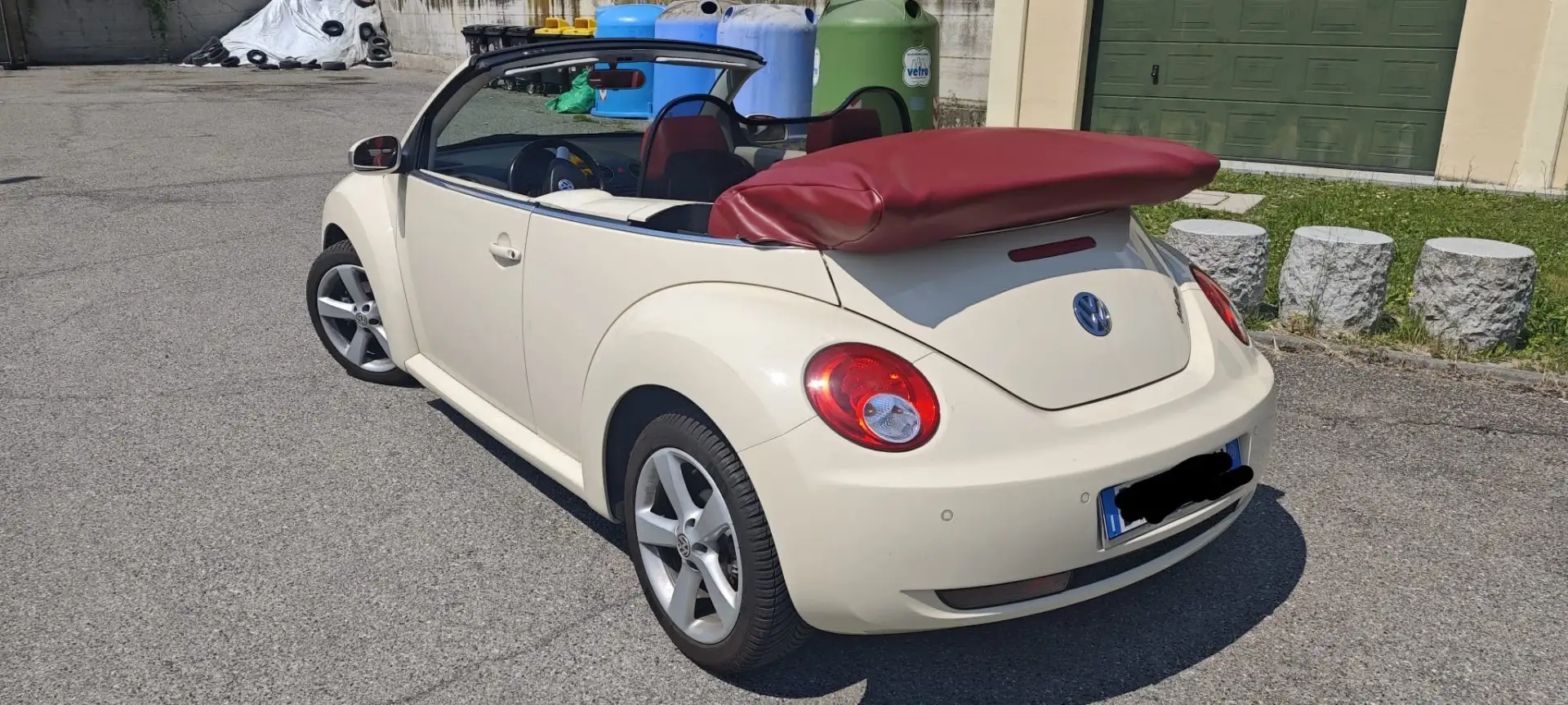 Volkswagen New Beetle Cabrio 1.9 tdi limited Red Edition - 2