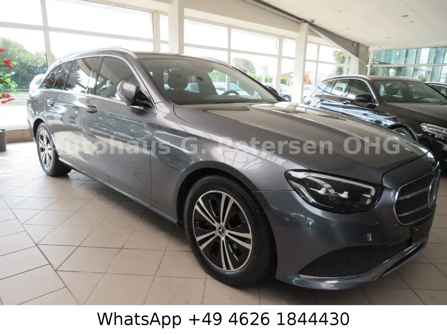 Mercedes-Benz E 220 Td 4Matic*Leder*LED*360*Fahr-Paket* Gris - 1