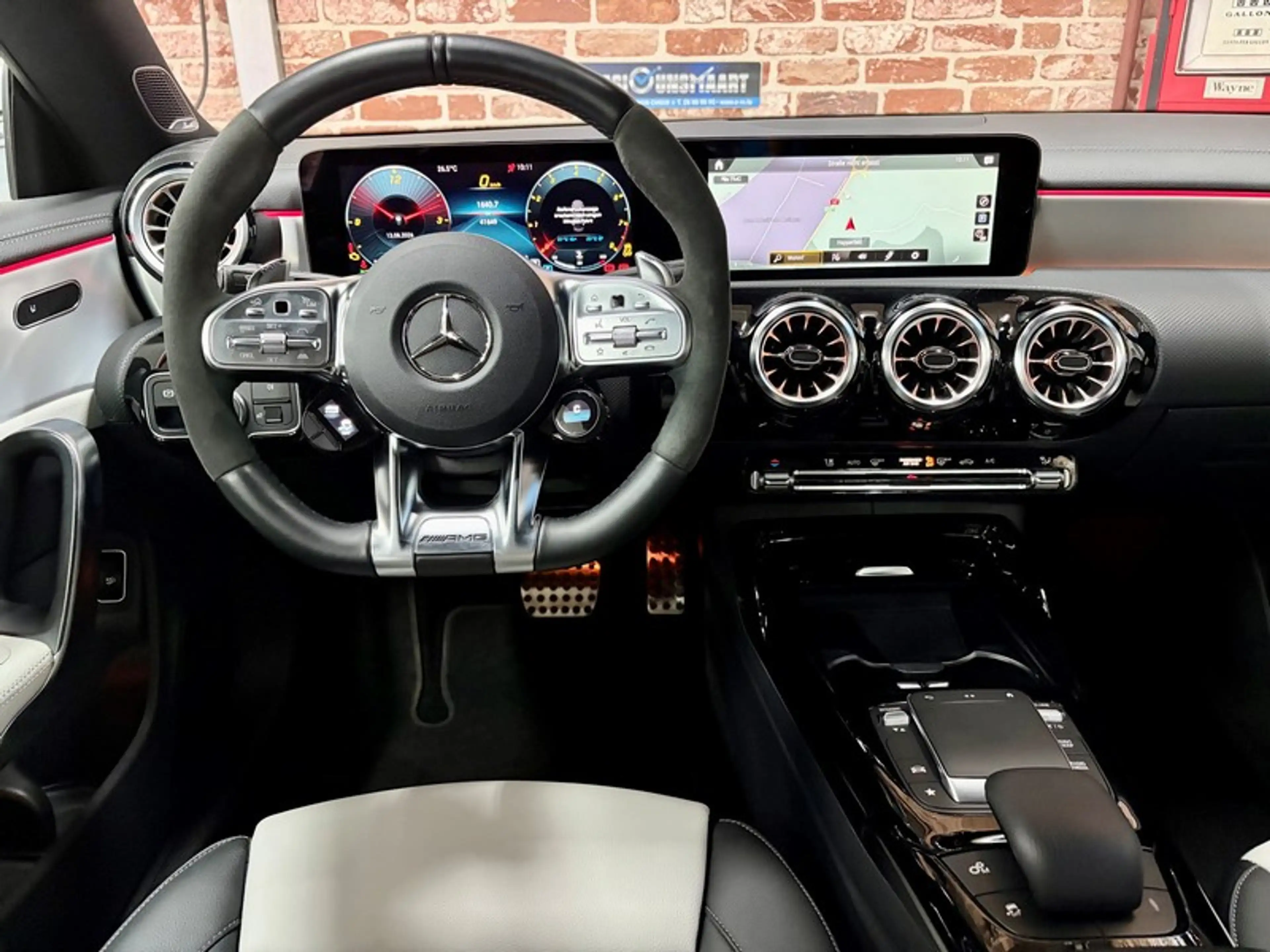 Mercedes-Benz CLA 45 AMG CLA 45 AMG-S Coupé 2.0 422cv Auto 4x4 SiègCh/AL — photo 4