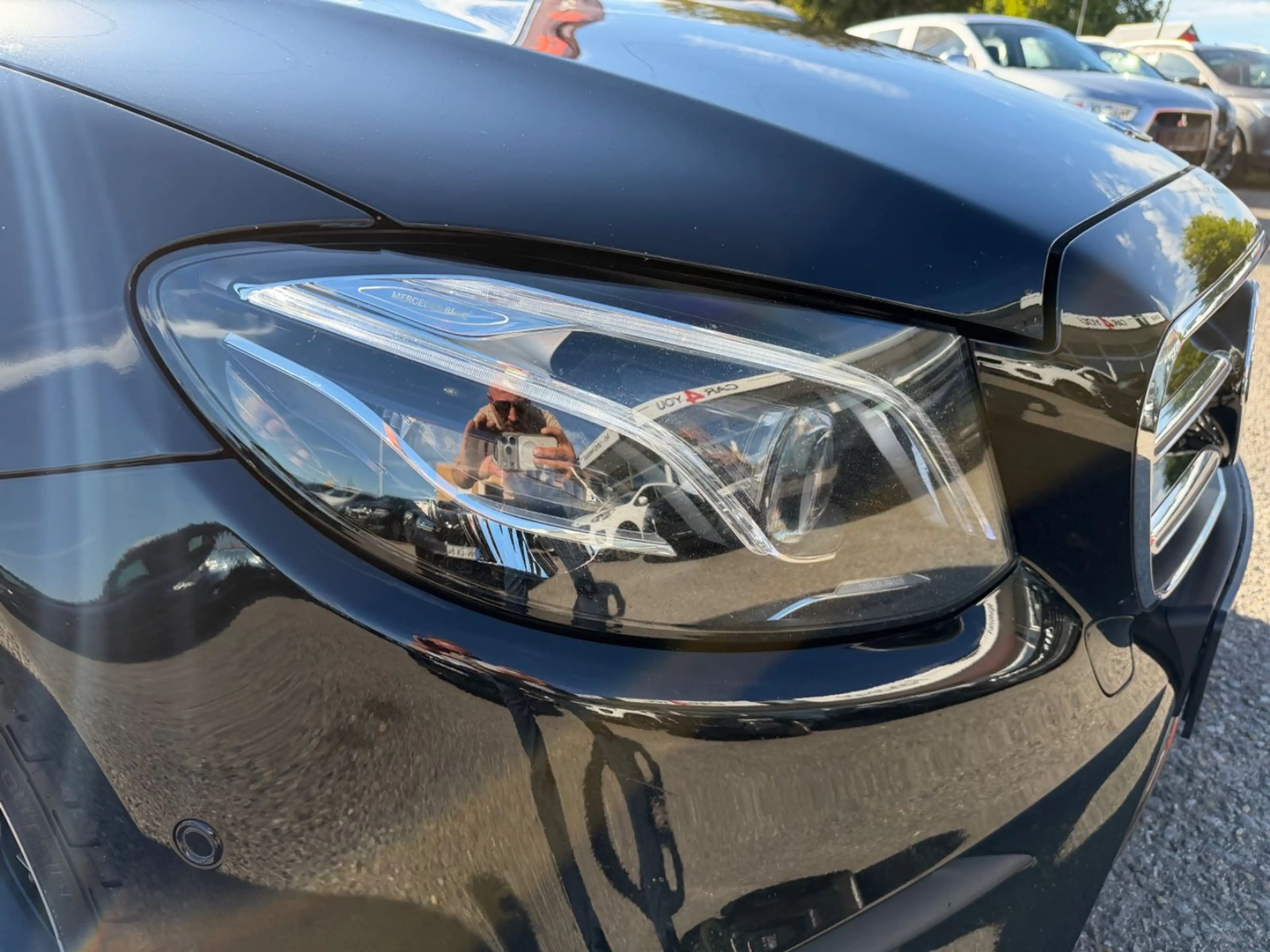 Mercedes-Benz E 300 de T-Modell LED Navi Kamera Keyless Headup — photo 3