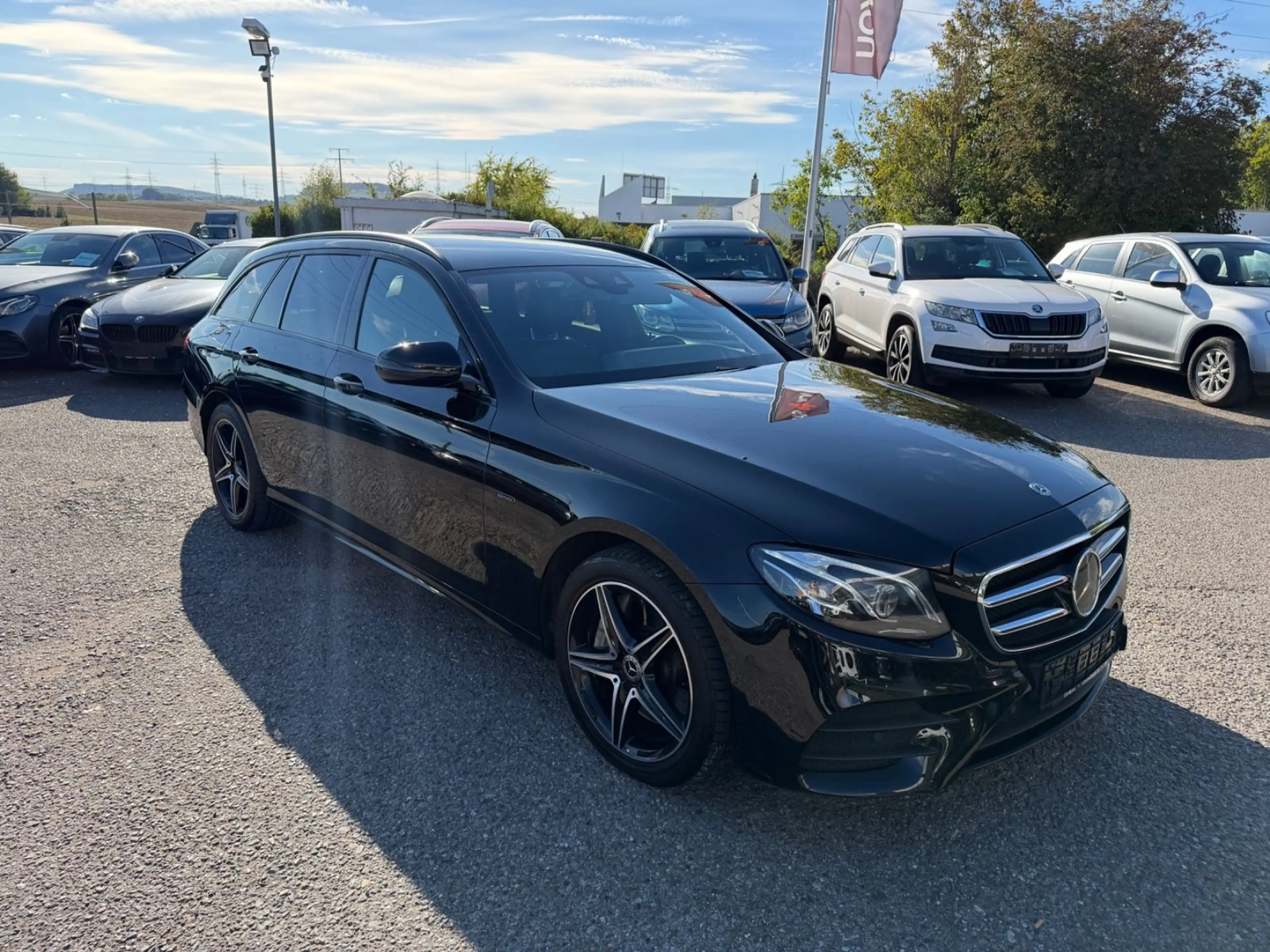 Mercedes-Benz E 300 de T-Modell LED Navi Kamera Keyless Headup — photo 4