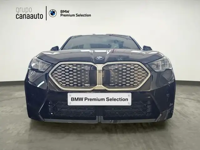 BMW iX2 eDrive20A