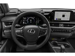 Lexus UX 300h снимка Lexus UX 300h