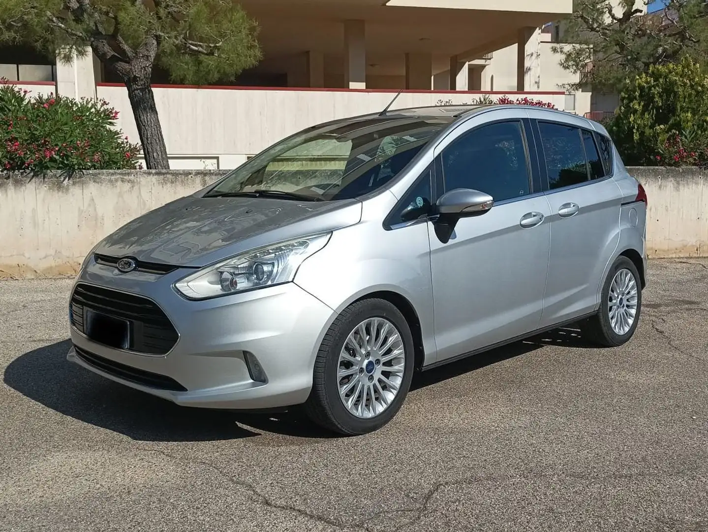 Ford B-Max B-Max 1.5 tdci Titanium 75cv Argento - 1