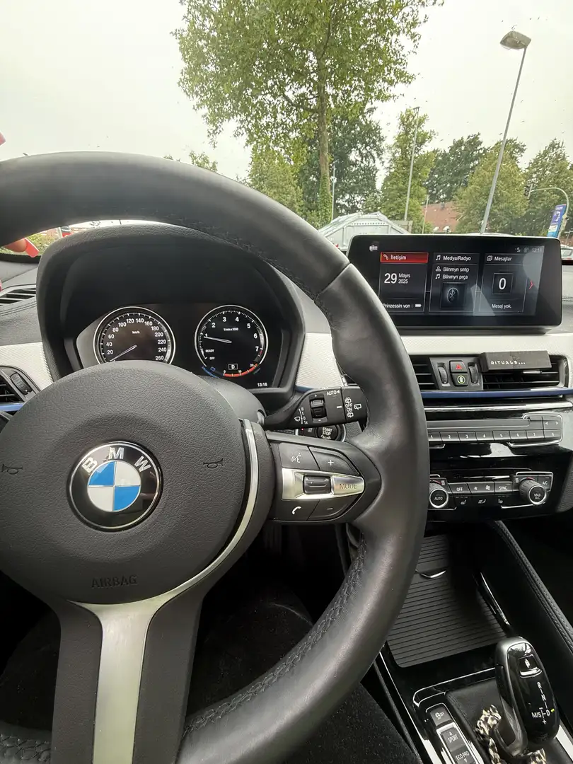 BMW X1 sDrive18i Aut. M Sport - 1