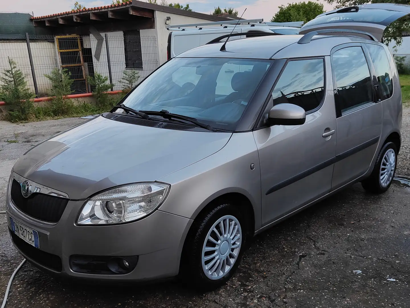 Skoda Roomster GPL Grigio - 1