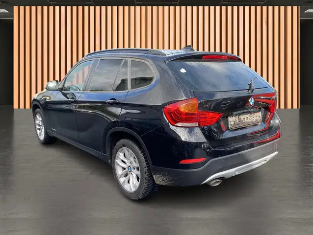 BMW X1 view 6
