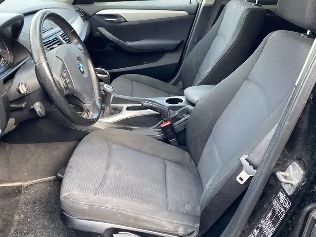 BMW X1 view 9