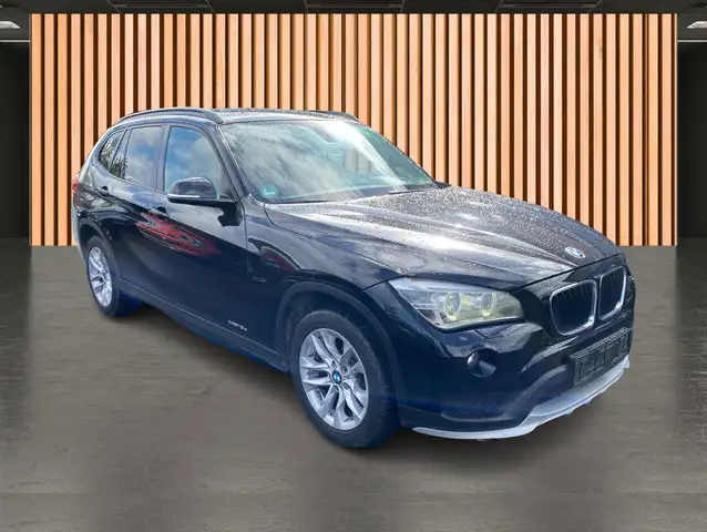 BMW X1 view 4