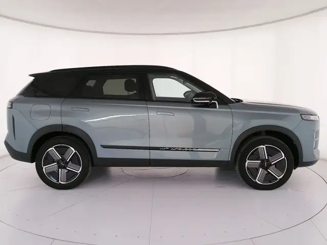 Jaecoo J7 view 3