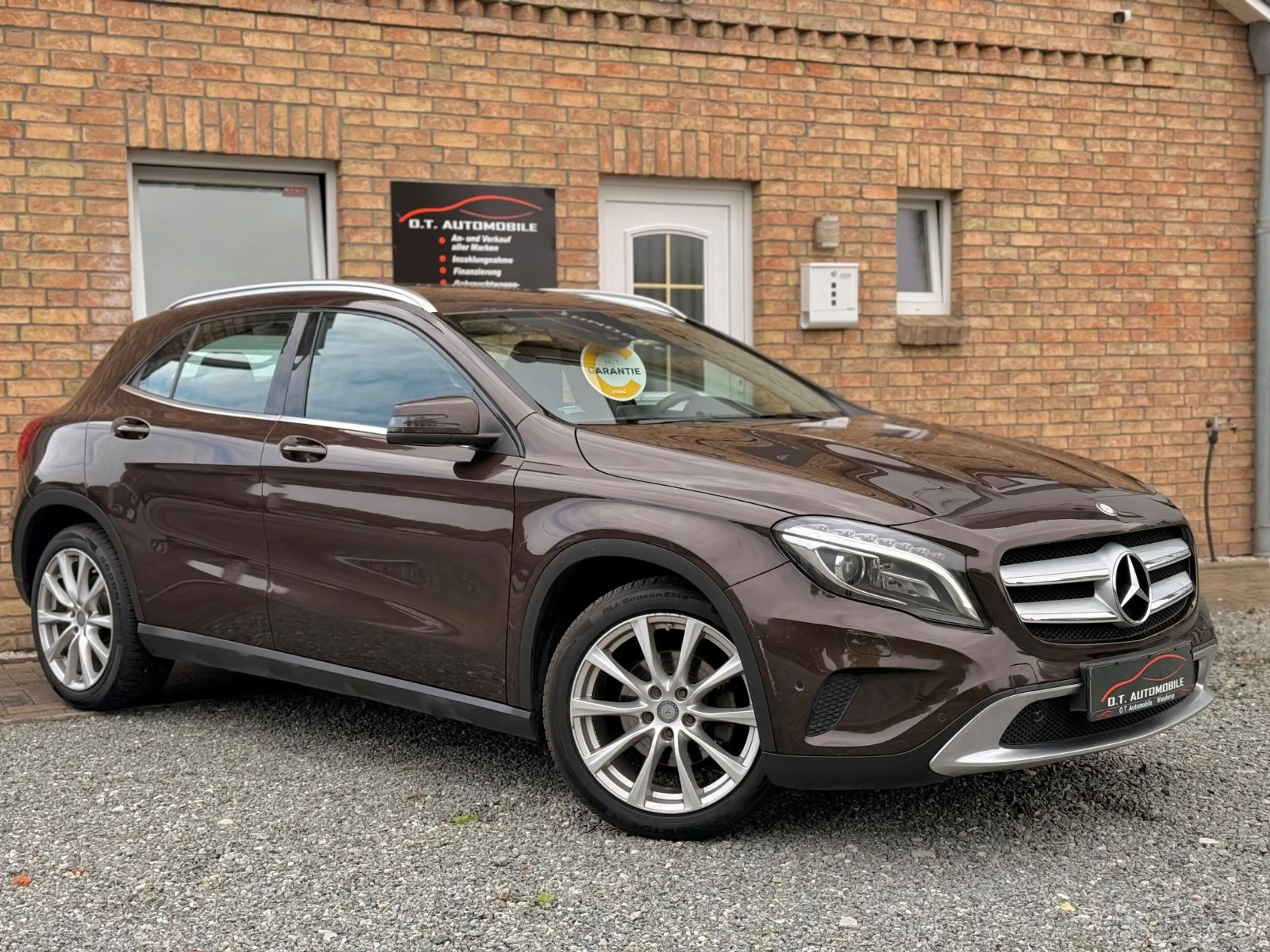 Mercedes-Benz GLA 200 7G-DCT Sport |Xenon|Kamera|Leder|Memory — photo 4
