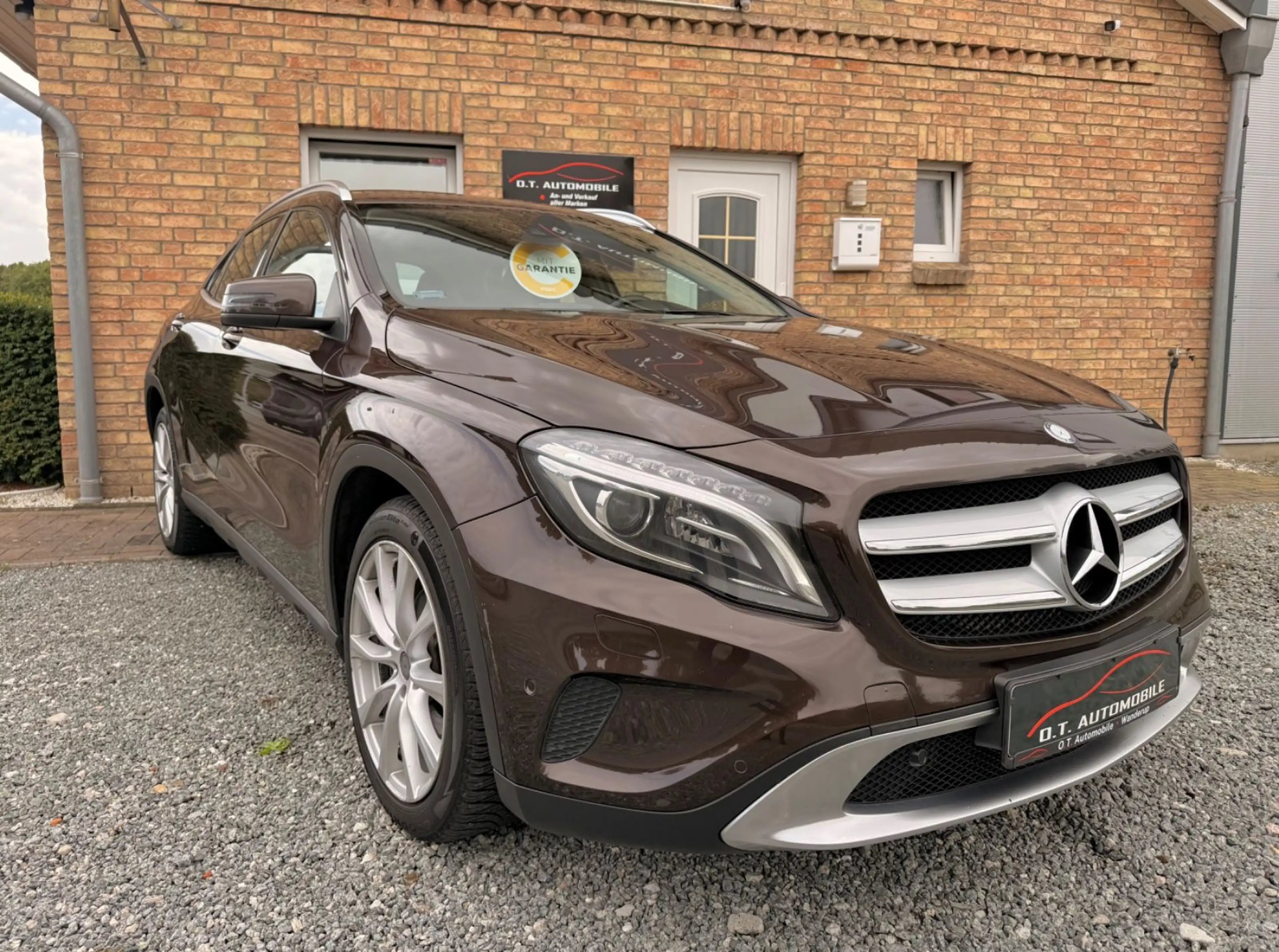 Mercedes-Benz GLA 200 7G-DCT Sport |Xenon|Kamera|Leder|Memory — photo 5