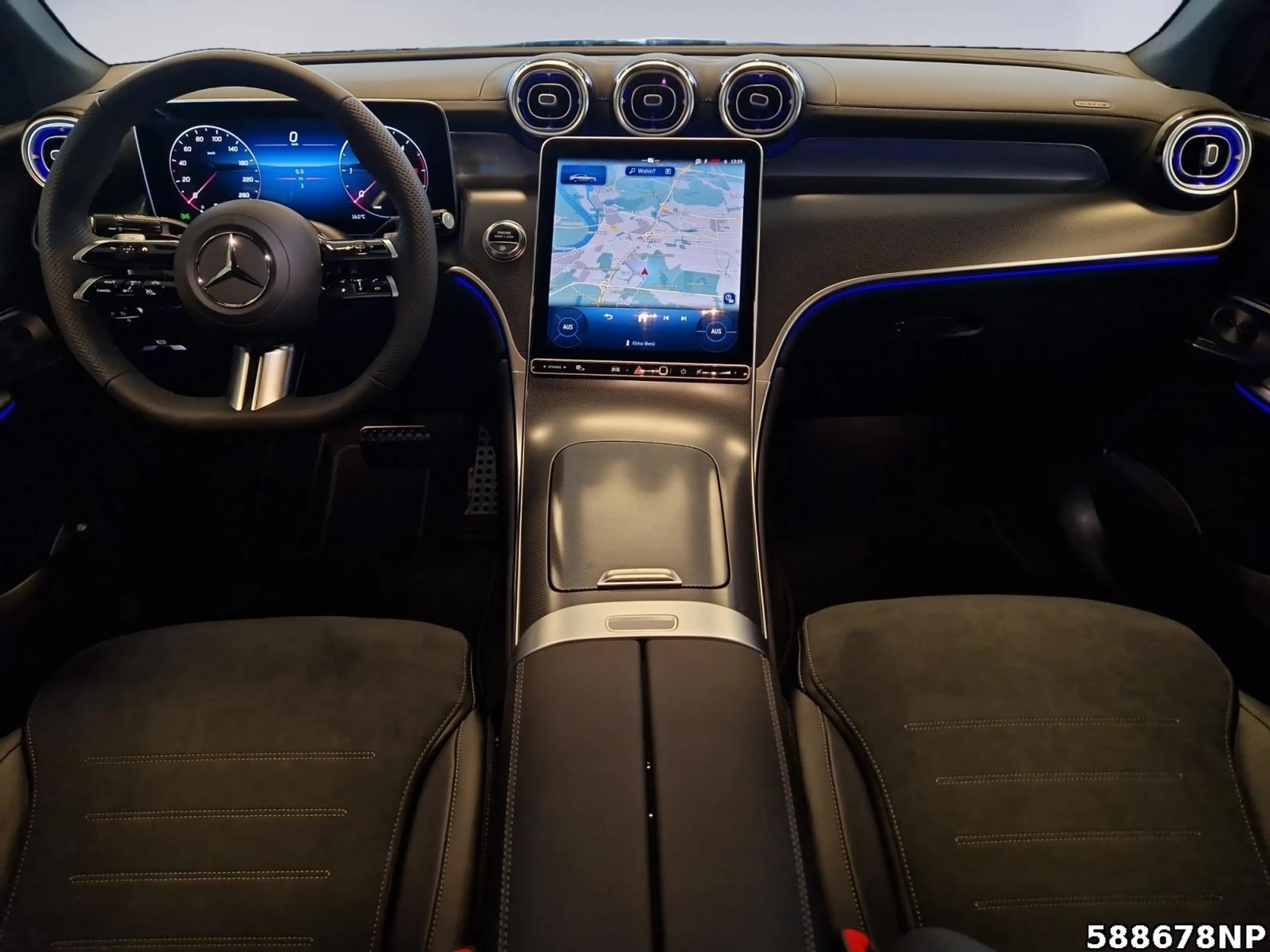 Mercedes-Benz GLC 220 d 4MATIC Coupé AMG+DIGITAL+BURMESTER+AHK — photo 5