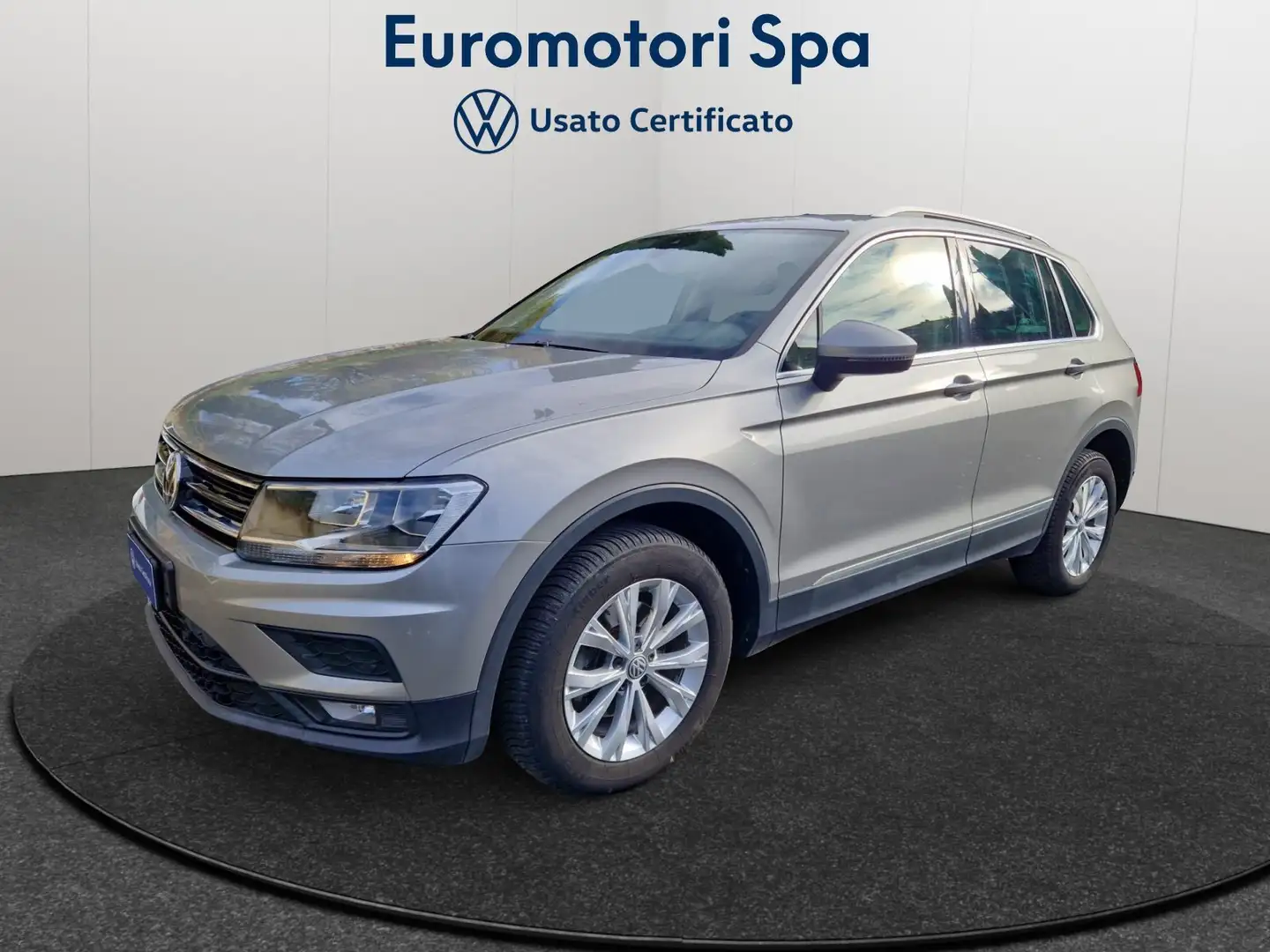 Volkswagen Tiguan Tiguan 2.0 tdi Business 4motion 150cv dsg Grijs - 1