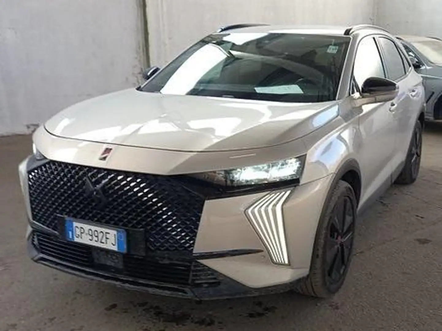 DS Automobiles DS 7 1.5 bluehdi Performance Line 130cv - GP992FJ Argento - 2