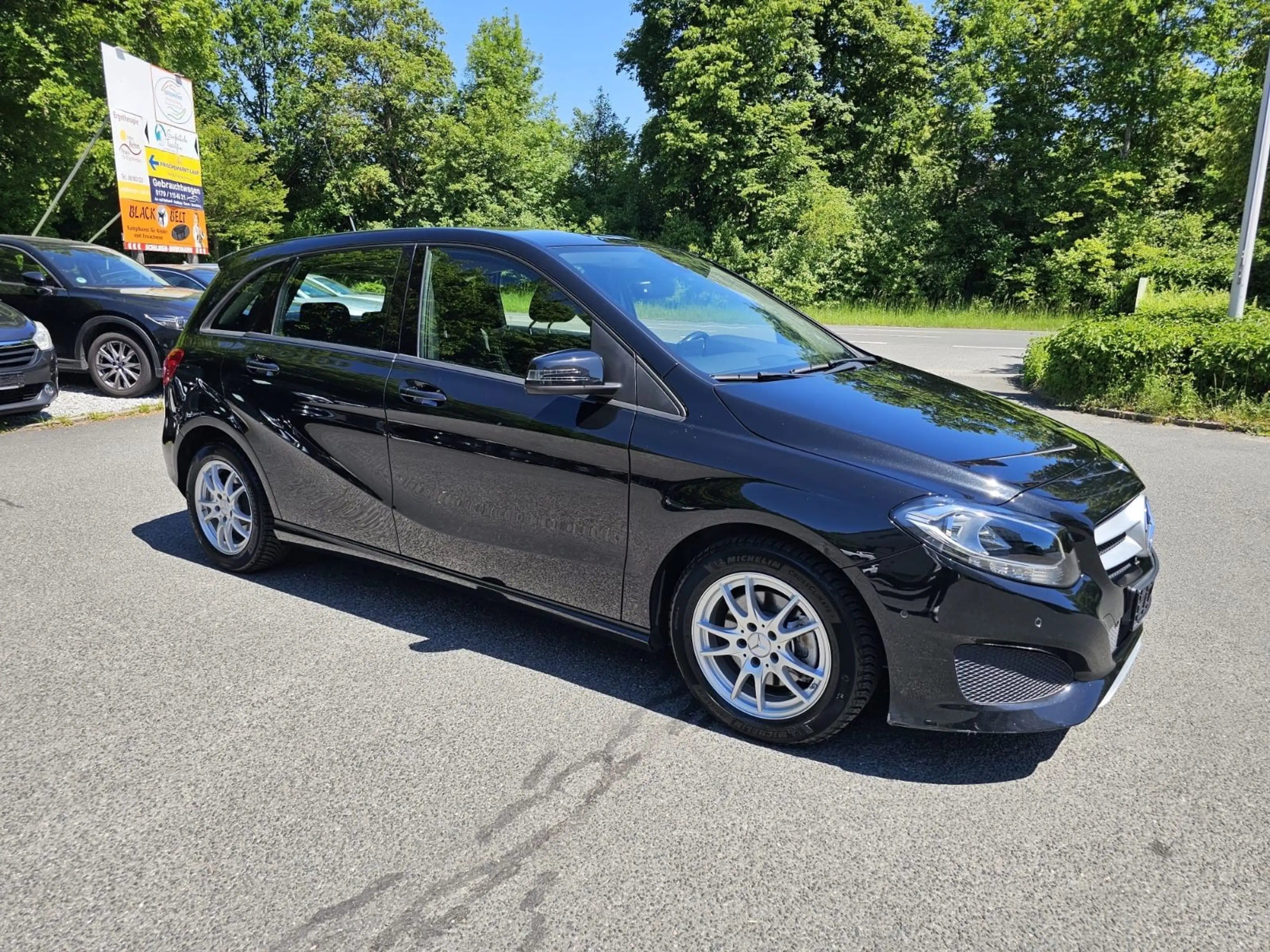 Mercedes-Benz B 220 d DCT — photo 8