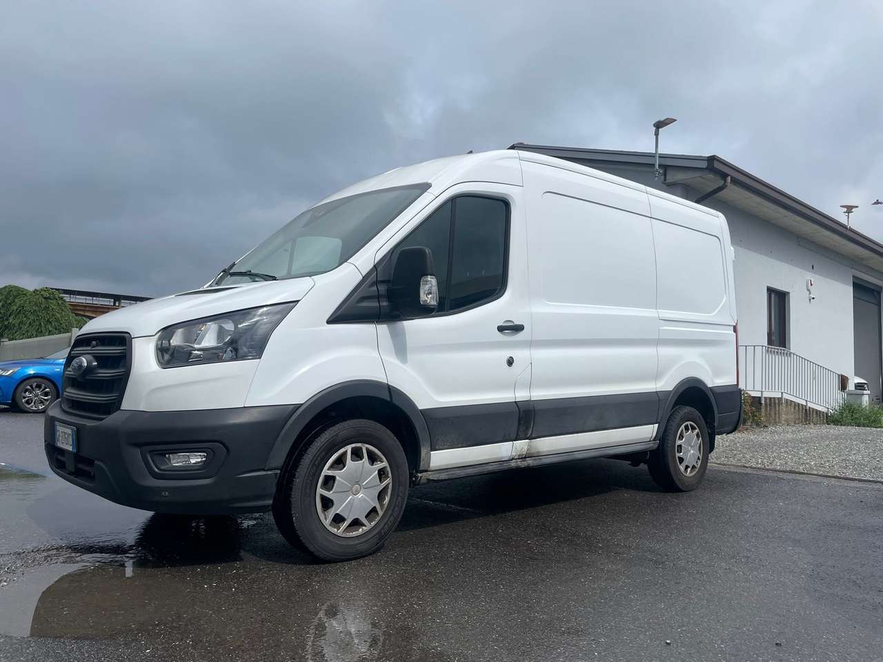 Ford Transit TRANSIT 330 2.0 TDCI 130CV TREND L2H2 E6.2