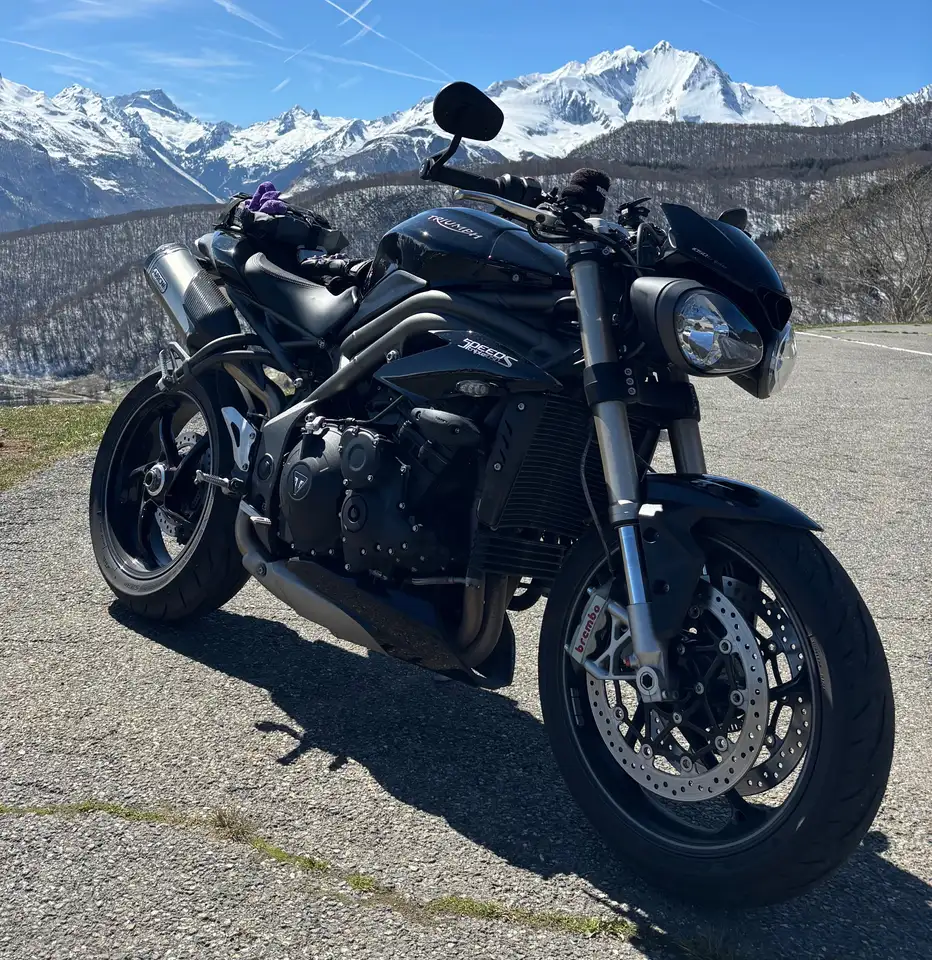 Triumph Speed Triple 1050