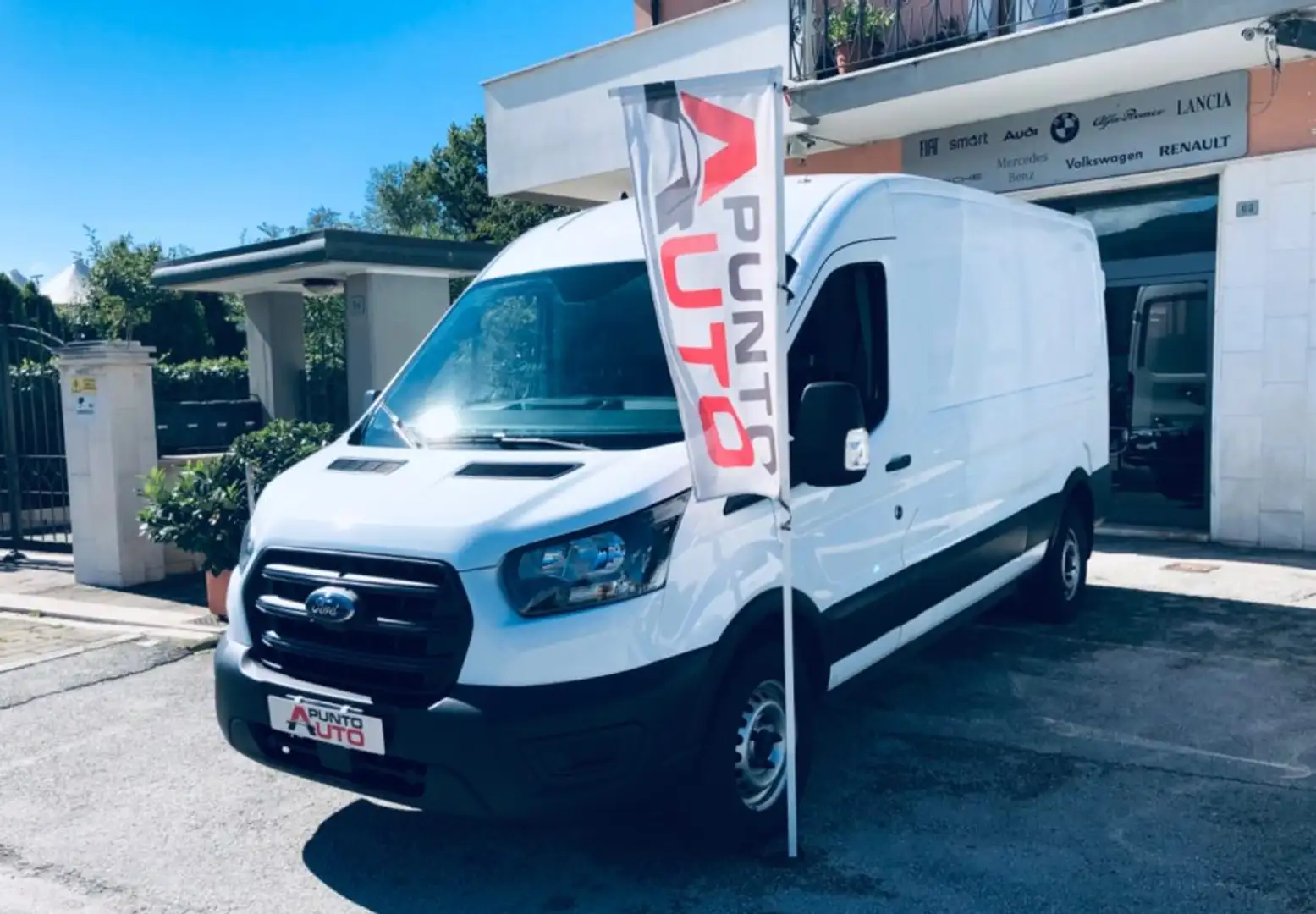 Ford Transit 350 2.0TDCi EcoBlue 130 aut. PL-TM Furgone Entry Bianco - 2