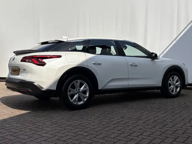 Citroen C5 X view 10