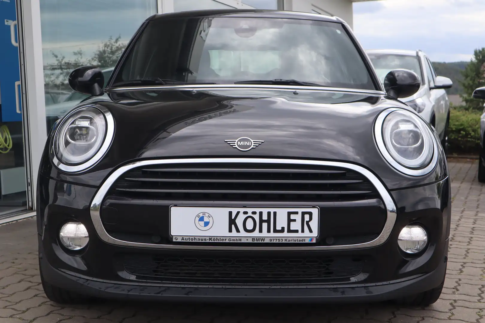 MINI Cooper 5-Türer LED ACC Parkassistent Klimaaut. Zwart - 2