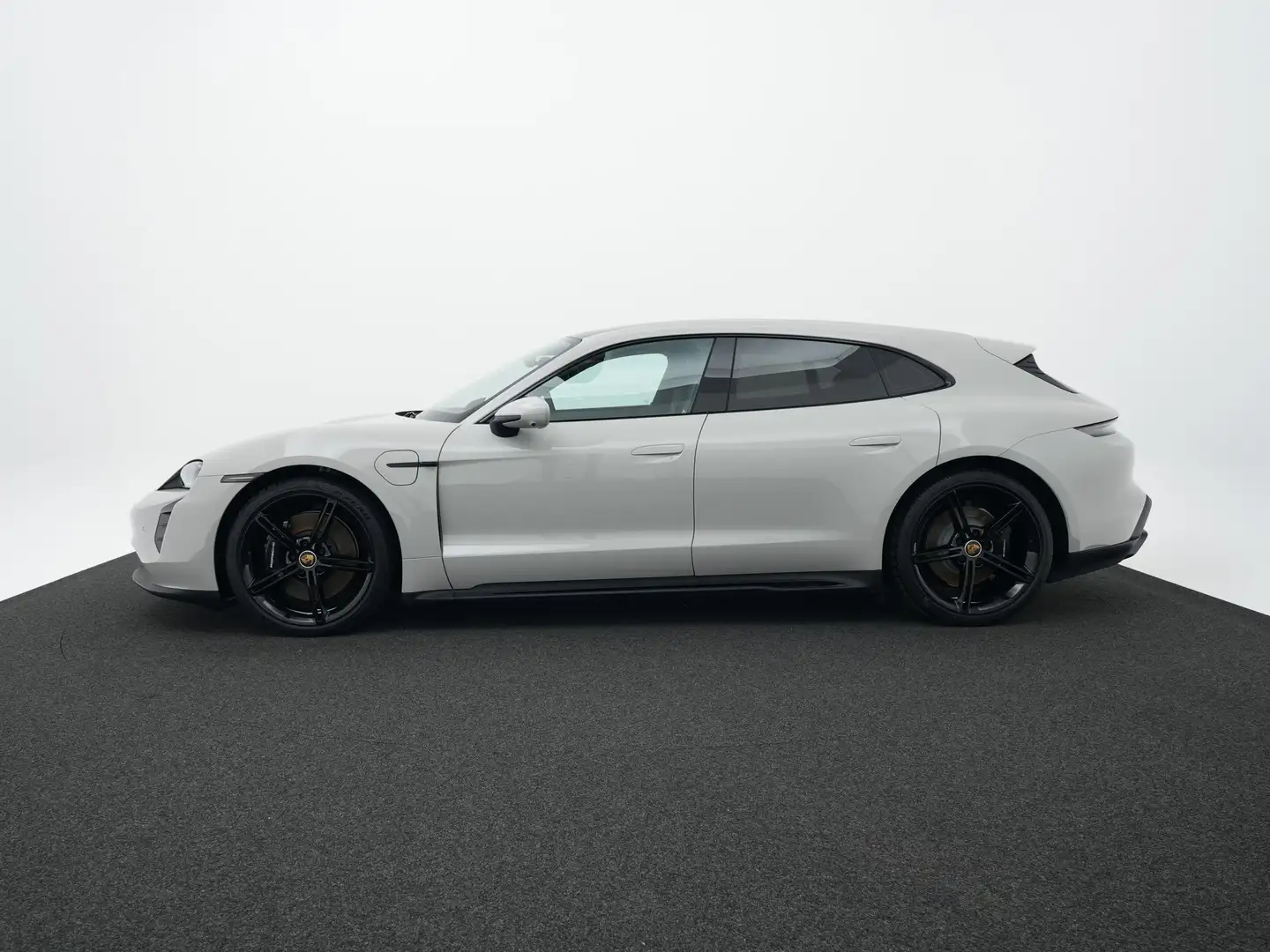 Porsche Taycan GTS Sport Turismo Gris - 2
