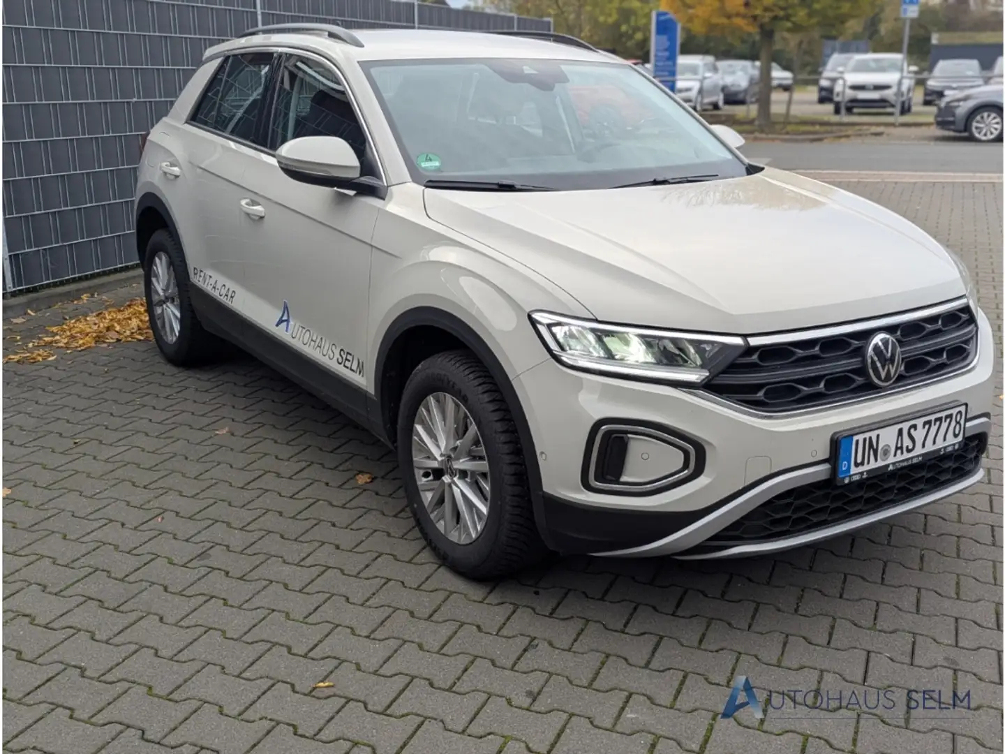 Volkswagen T-Roc Life 1.0 TSI LED App-Connect SHZ Klimaautom. Gris - 2
