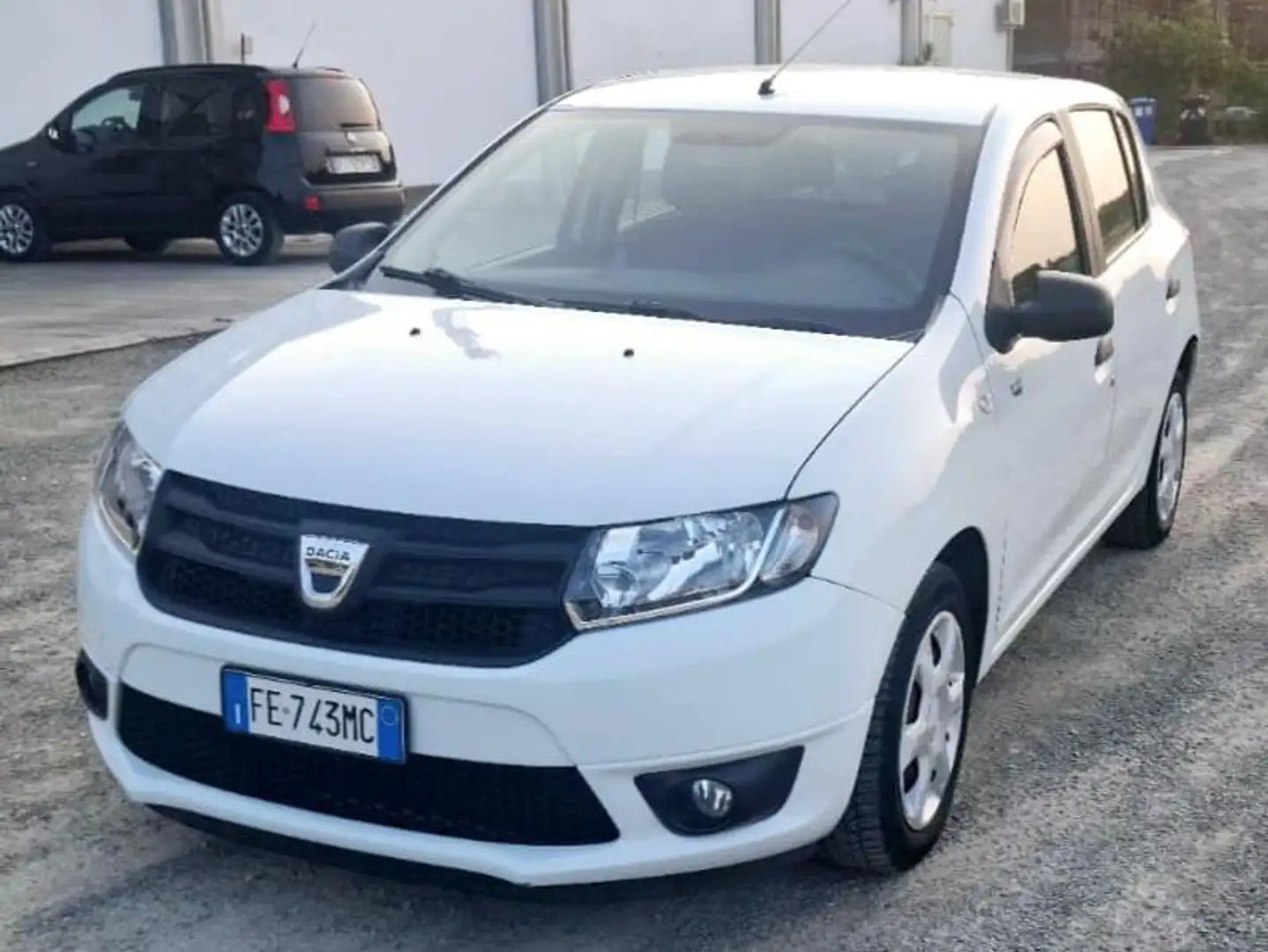 Dacia Sandero Sandero II 2013 0.9 tce Ambiance Gpl s Weiß - 2