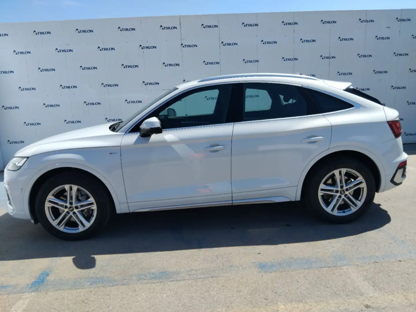 Audi Q5 Sportback 35 TDI S line S tronic Blanco - 2