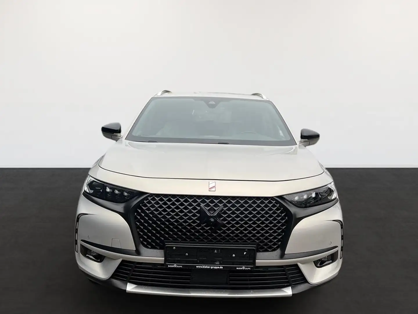 DS Automobiles DS 7 Crossback E-Tense 4x4 300 Rivoli Grau - 2