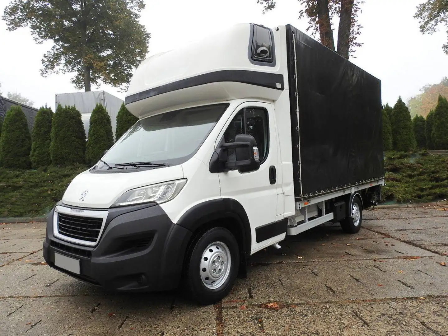 Peugeot Boxer Boxer 2.0 HDi 165 CV Blanco - 1