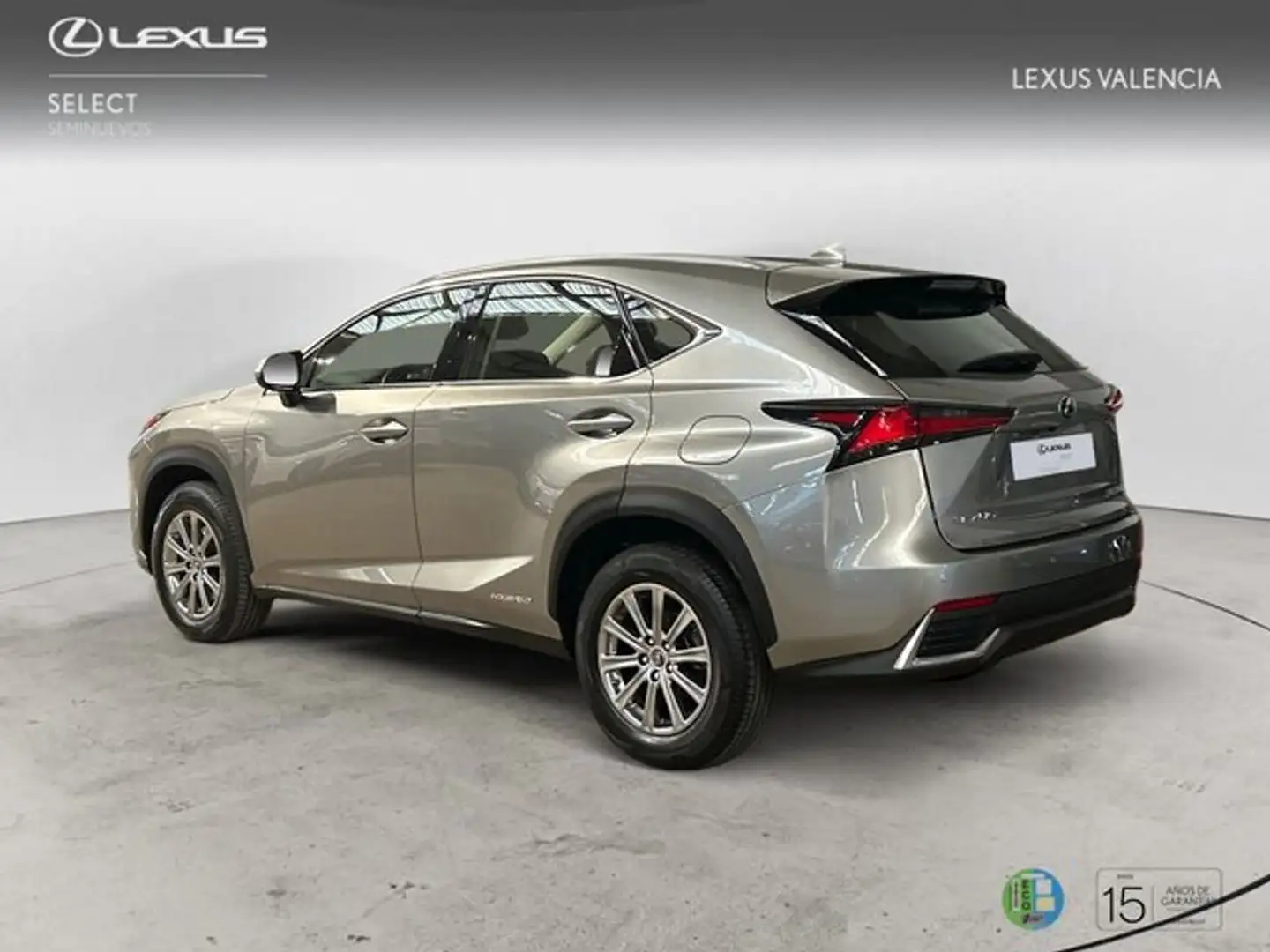 Lexus NX 200t SUV BUSINESS 2.5 Híbrido Gasolina (197CV) Transmi Grau - 2