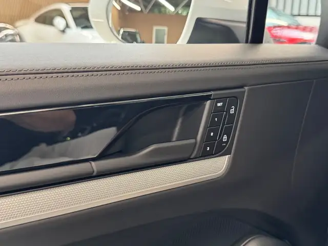 Porsche Cayenne Coupe III E-Hybrid/Approved/Bose/ Ansicht 11