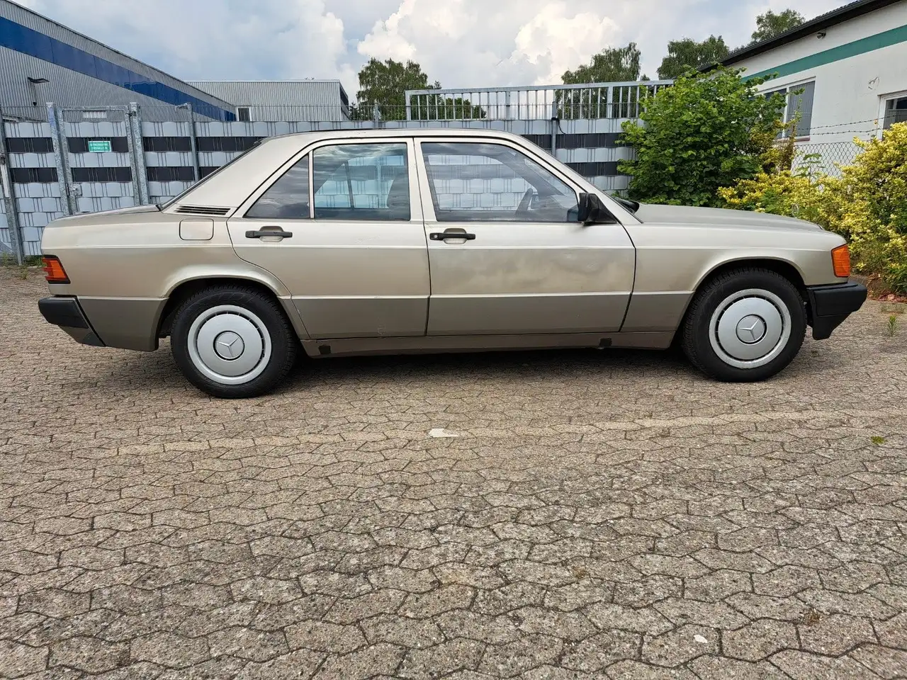 Mercedes-Benz 190 2.5 Diesel Tüv Neu 5 Gang neue Reifen, foto 3
