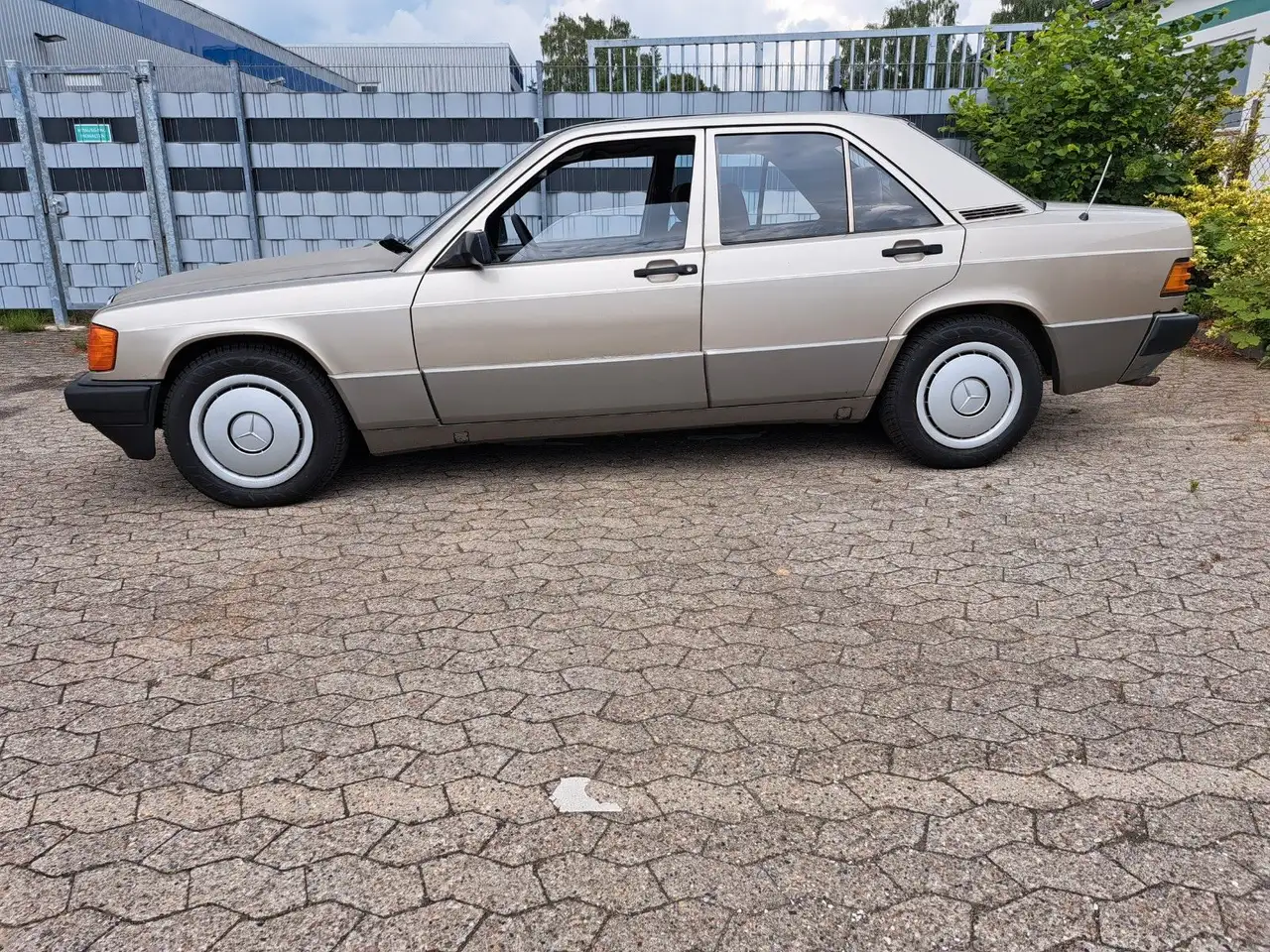 Mercedes-Benz 190 2.5 Diesel Tüv Neu 5 Gang neue Reifen, foto 4