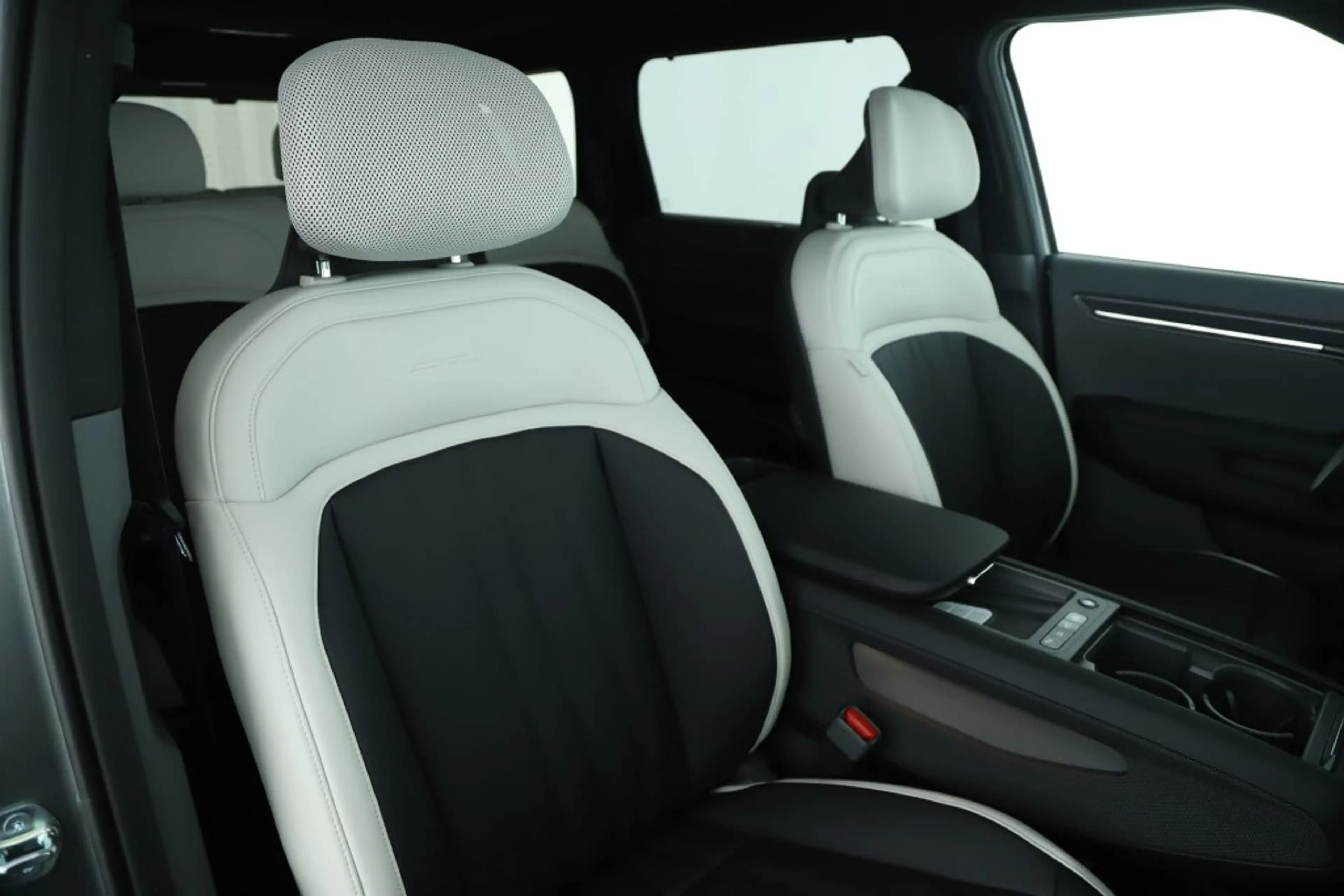 Kia EV9 GT-LINE PANO 7-SITZER — photo 15