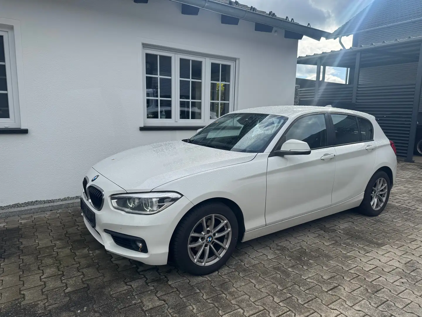 BMW 118 118 d Advantage Weiß - 2