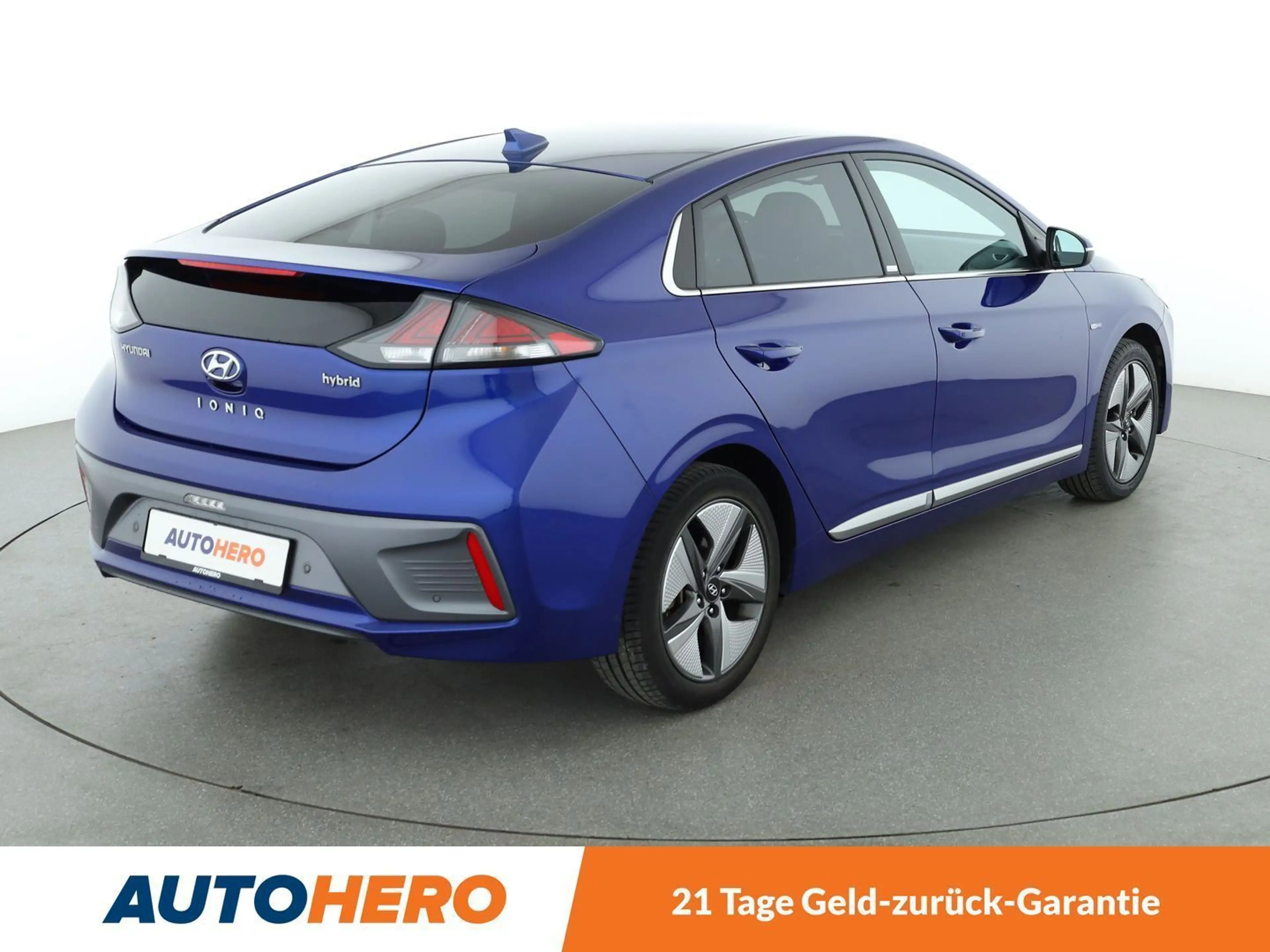 Hyundai IONIQ 1.6 Style Hybrid Aut.*LED*NAVI*ACC*CAM*PDC*SHZ* — photo 6