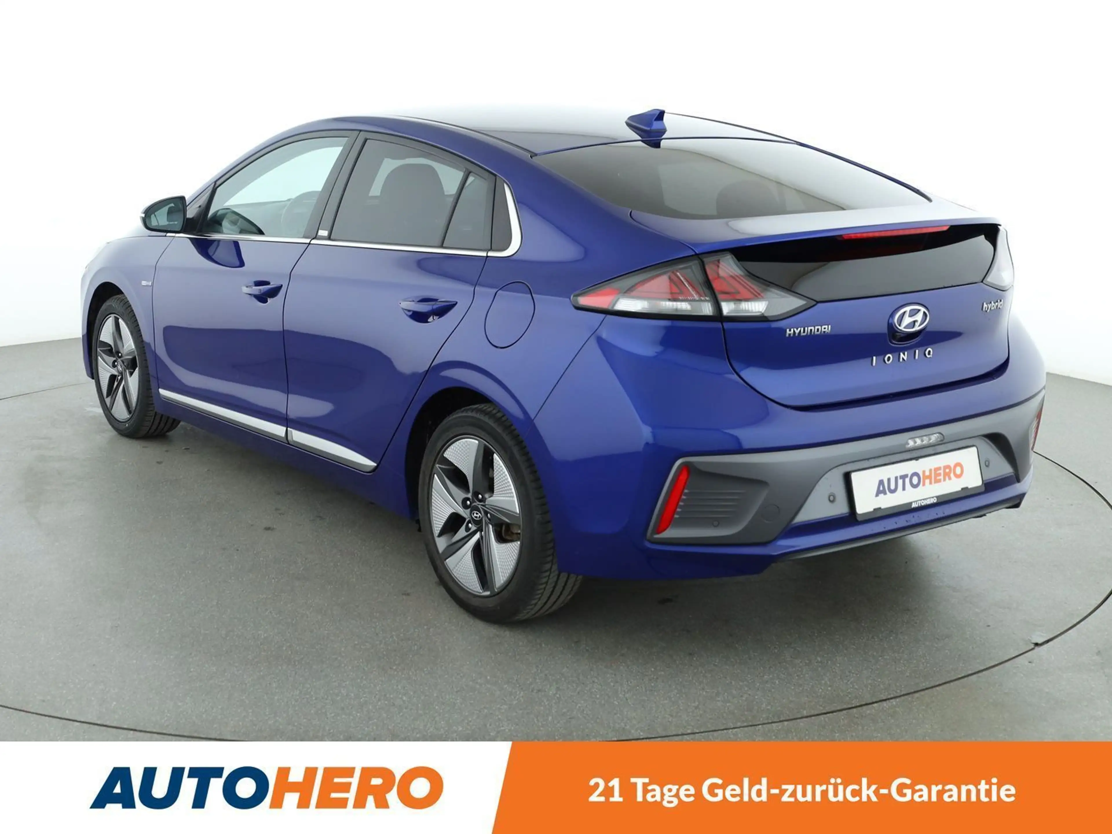 Hyundai IONIQ 1.6 Style Hybrid Aut.*LED*NAVI*ACC*CAM*PDC*SHZ* — photo 4