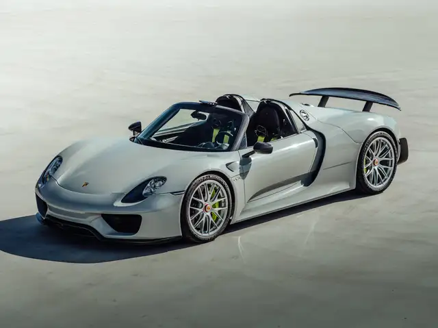 Porsche 918 918 Spyder V8 4.6i 887 Pack Weissach A