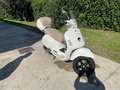 Vespa GTS 250 Blanc - thumbnail 6