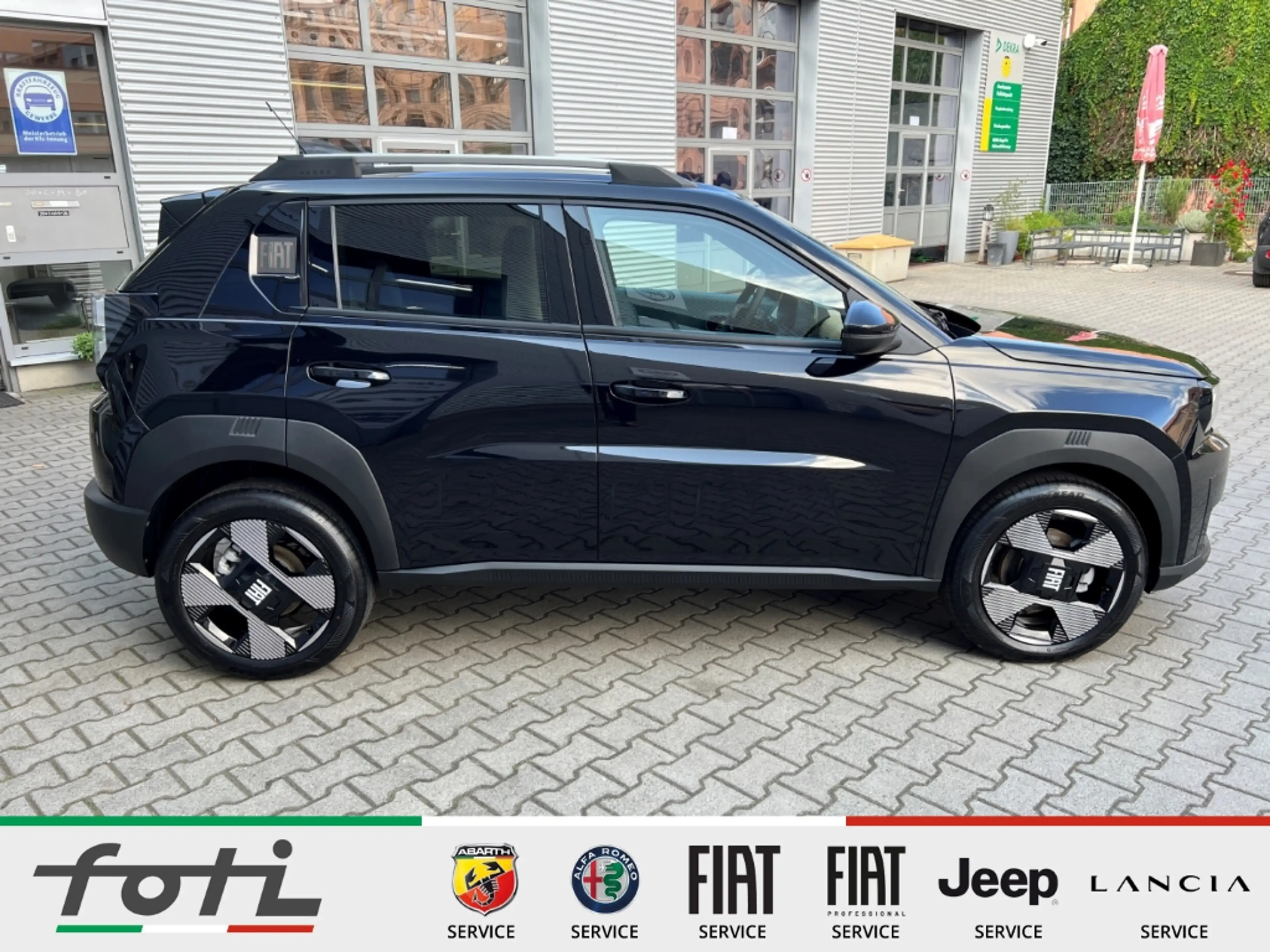 Fiat Grande Panda 1.2 Hybrid 110PS La Prima Navi LED — photo 9