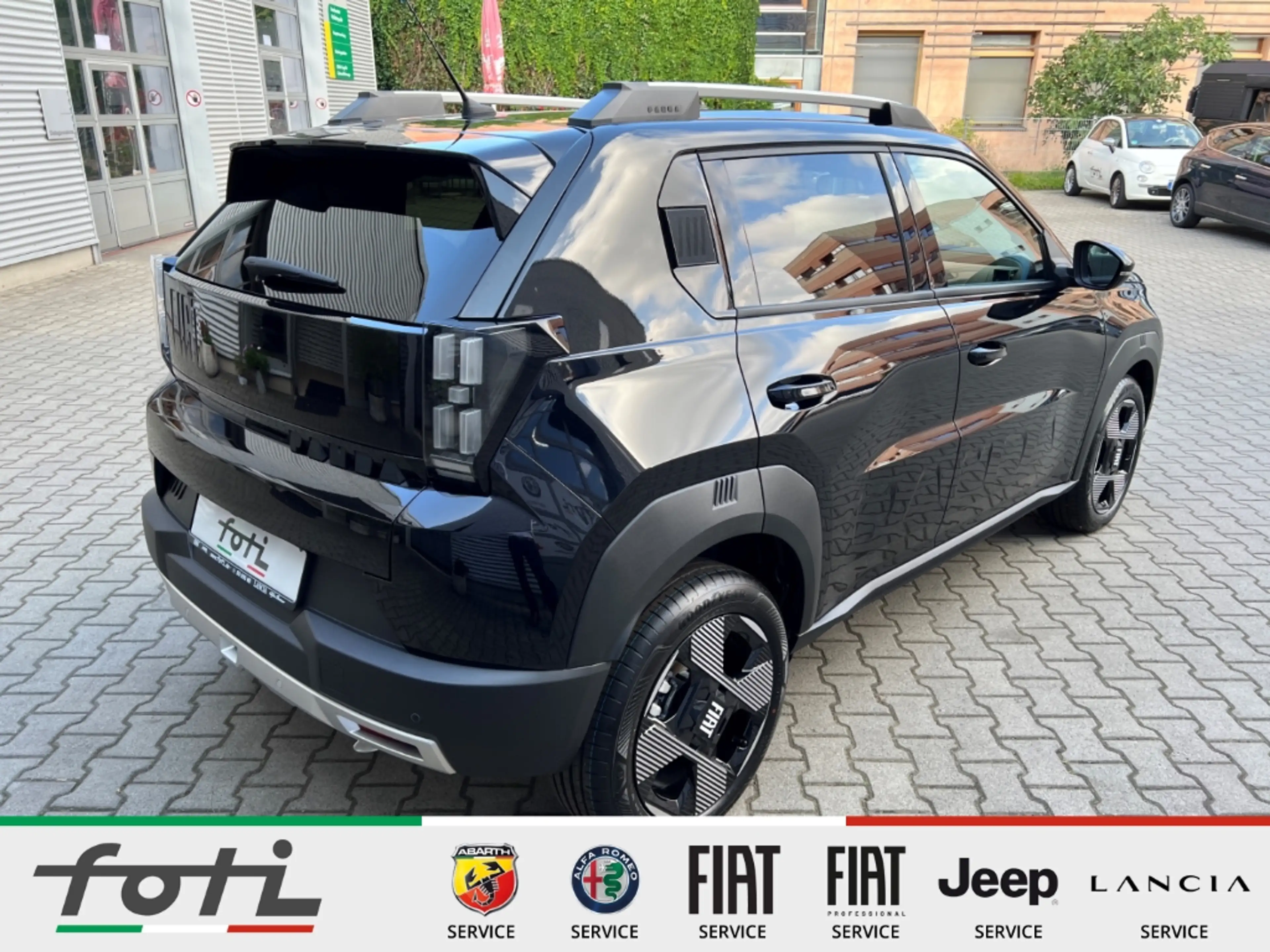 Fiat Grande Panda 1.2 Hybrid 110PS La Prima Navi LED — photo 8