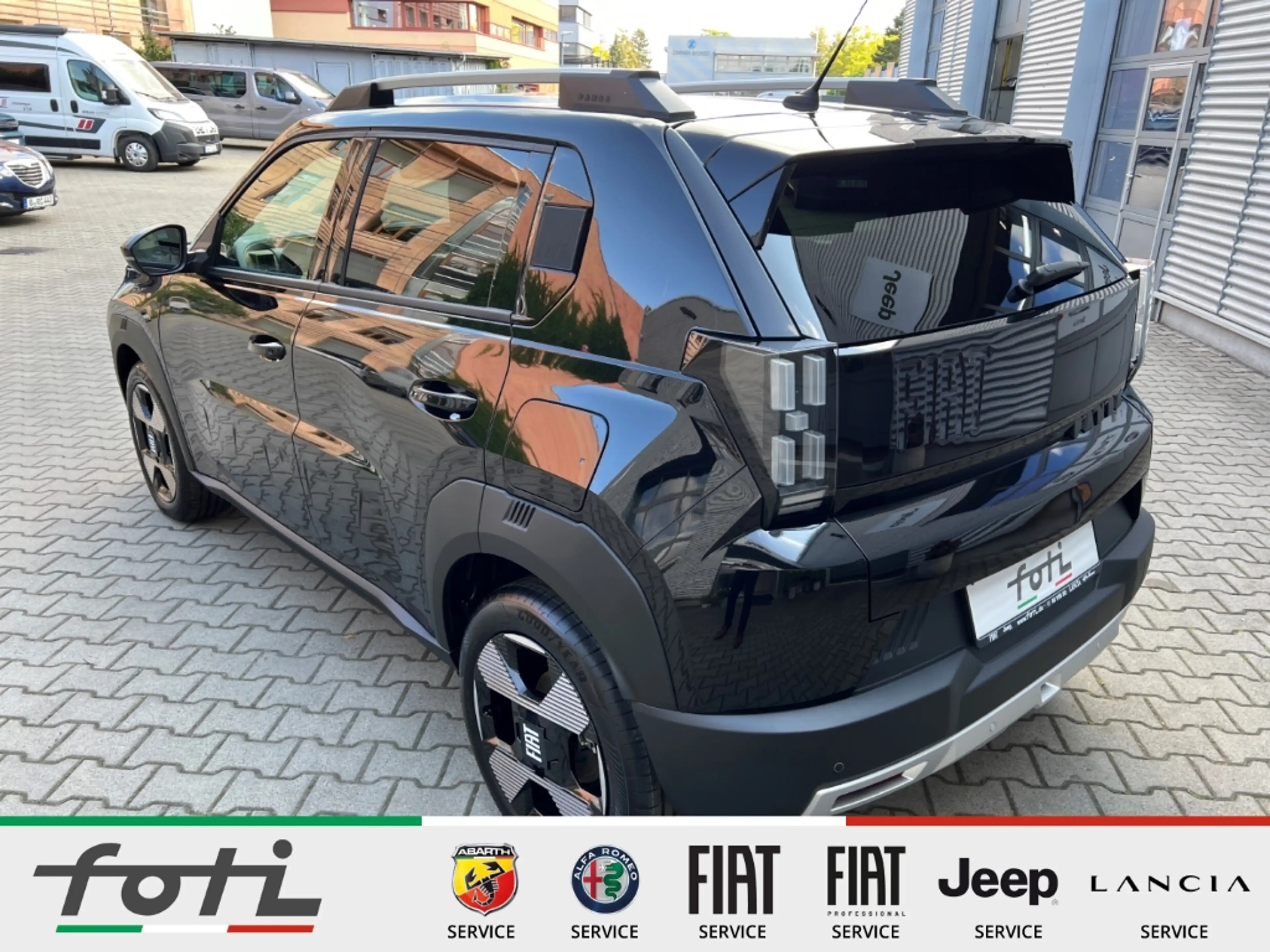 Fiat Grande Panda 1.2 Hybrid 110PS La Prima Navi LED — photo 6
