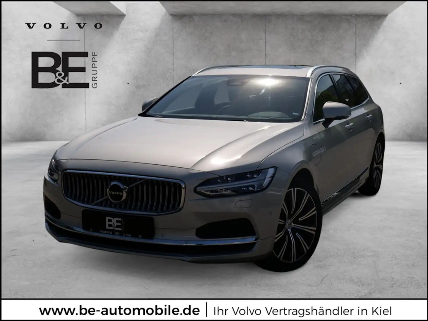 Volvo V90 T8 Inscription Recharge Plug-In Hybrid AWD Beige - 1