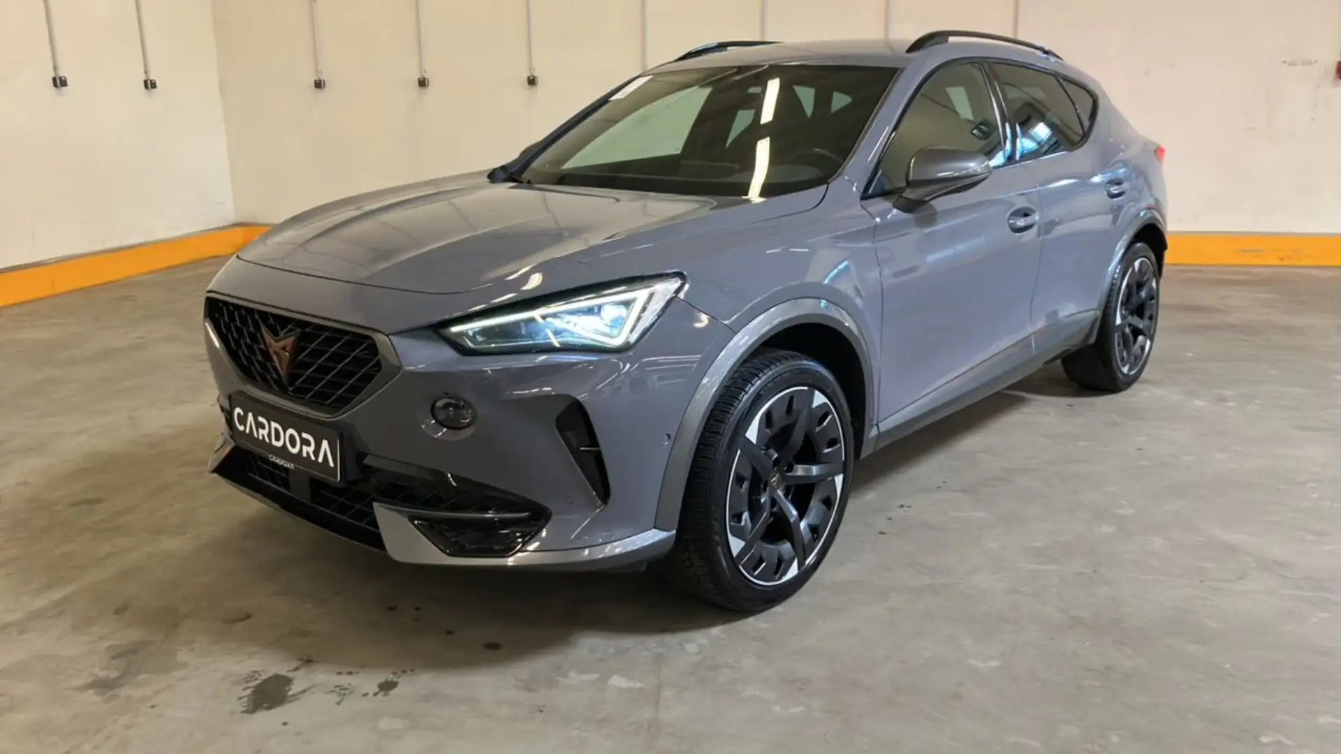 CUPRA Formentor 1.5 TSI OPF Aut. MATRIX*LEDER*RADAR*LENKHZ*SHZ*VI Grau - 2