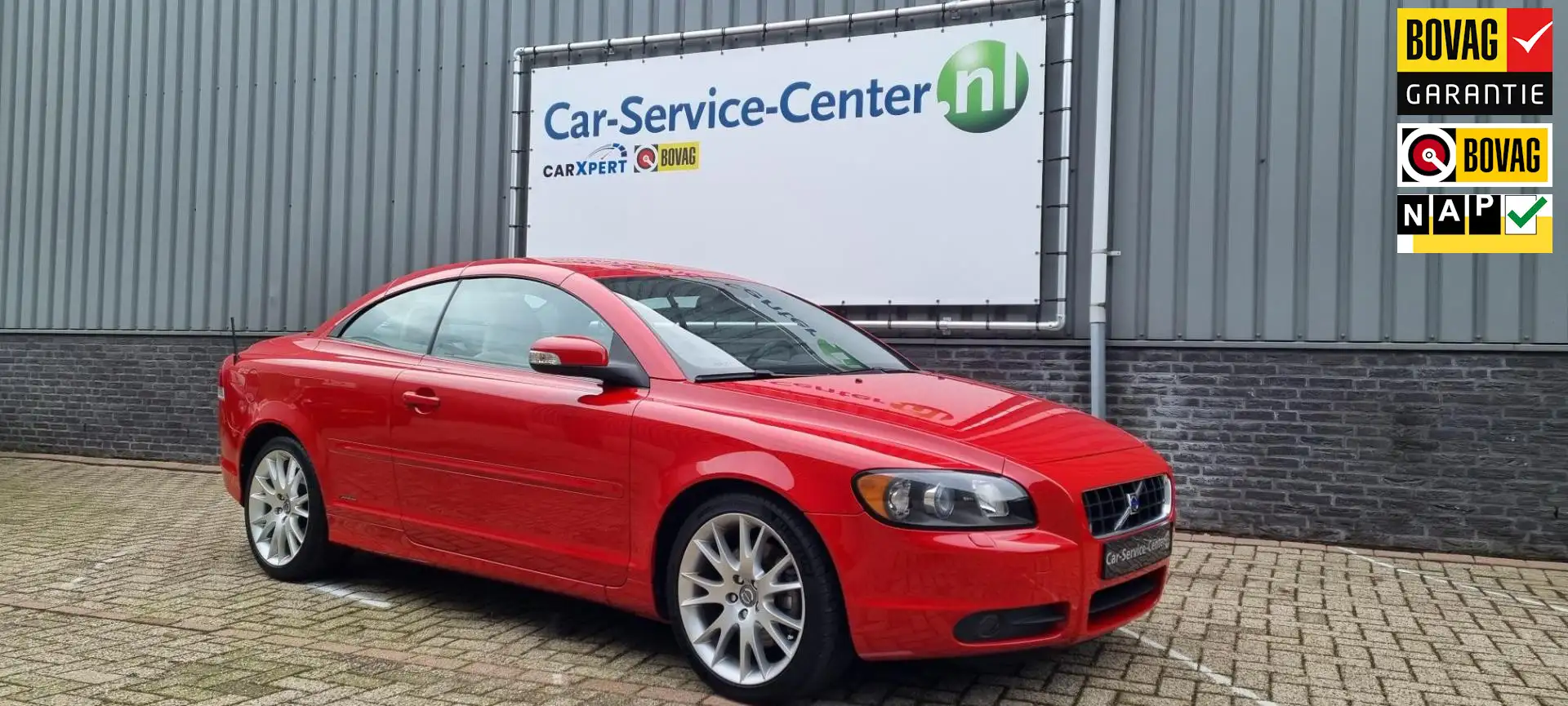 Volvo C70 Convertible 2.4 Summum Czerwony - 1