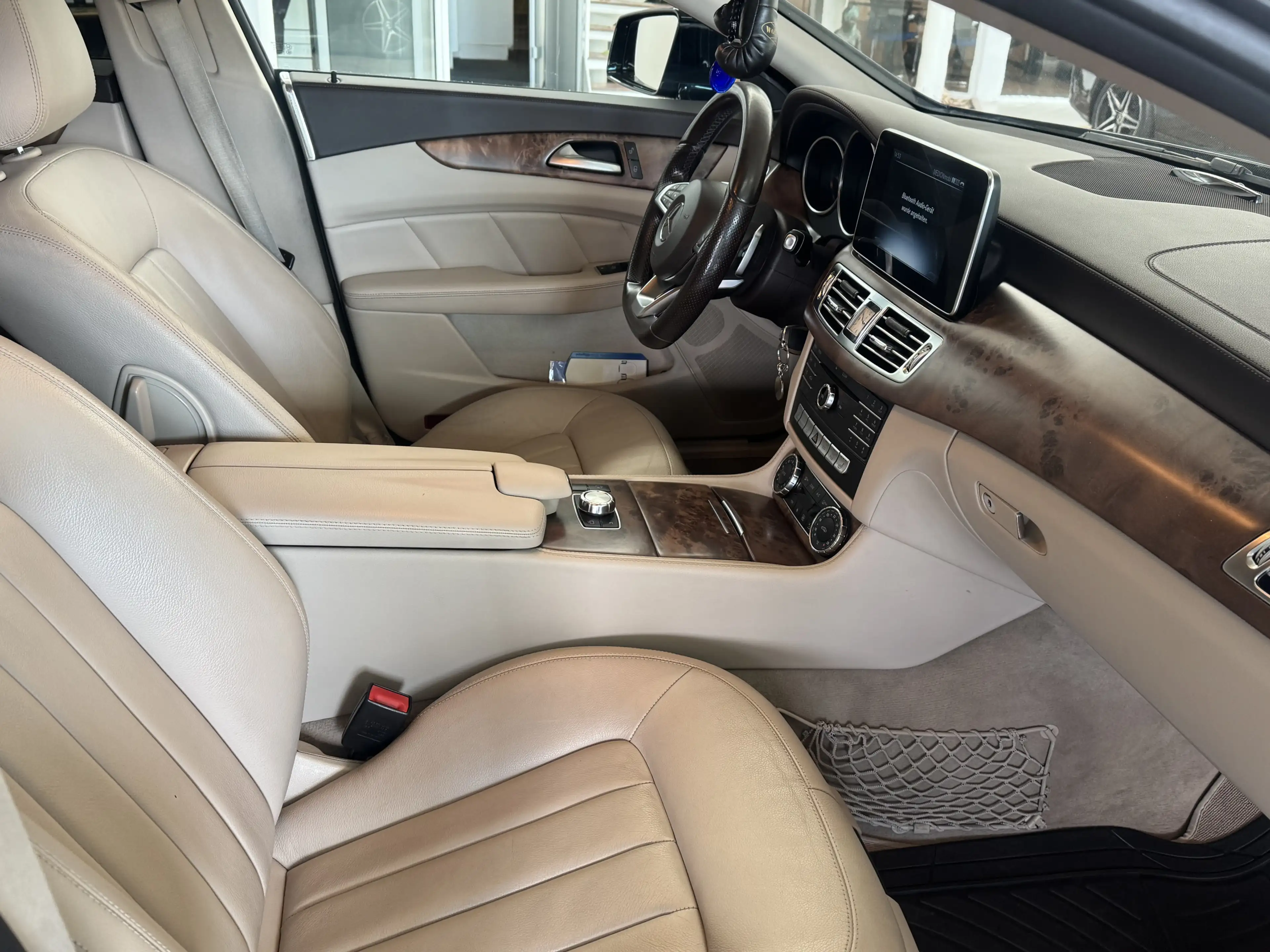 Mercedes-Benz CLS 220 BlueTec*AMG-LiNE*LED* — photo 7